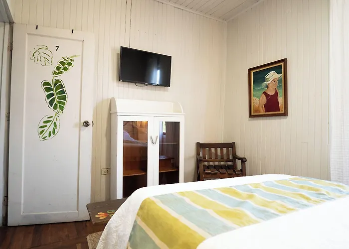 Punta Descartes Hotel La Cruz (La Cruz)